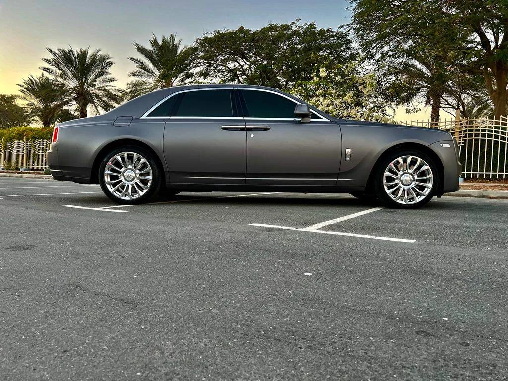 ROLLS ROYCE GHOST 2020