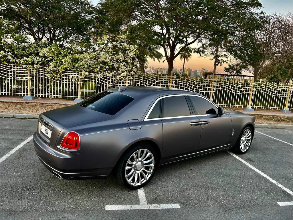 ROLLS ROYCE GHOST 2020