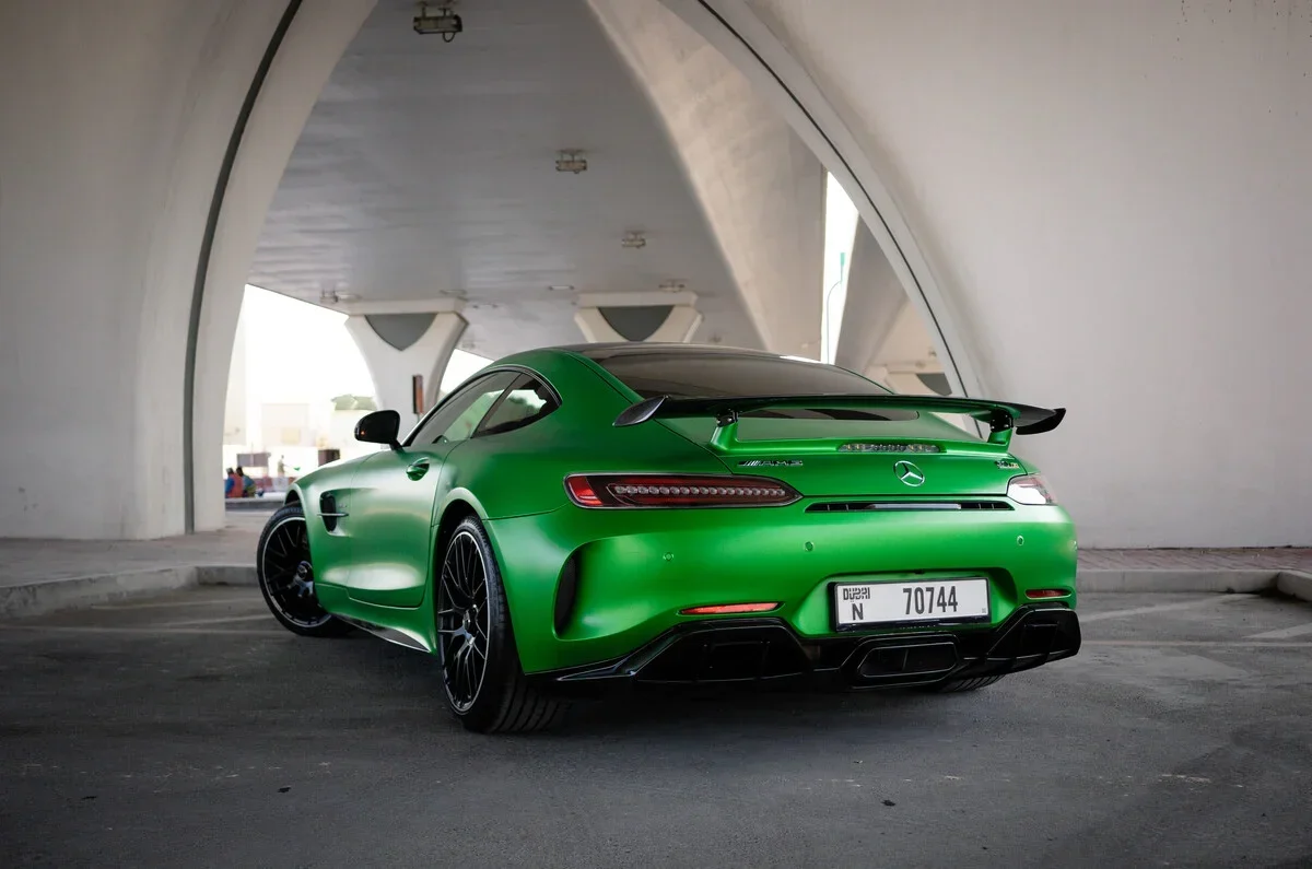 MERCEDES GT 2025