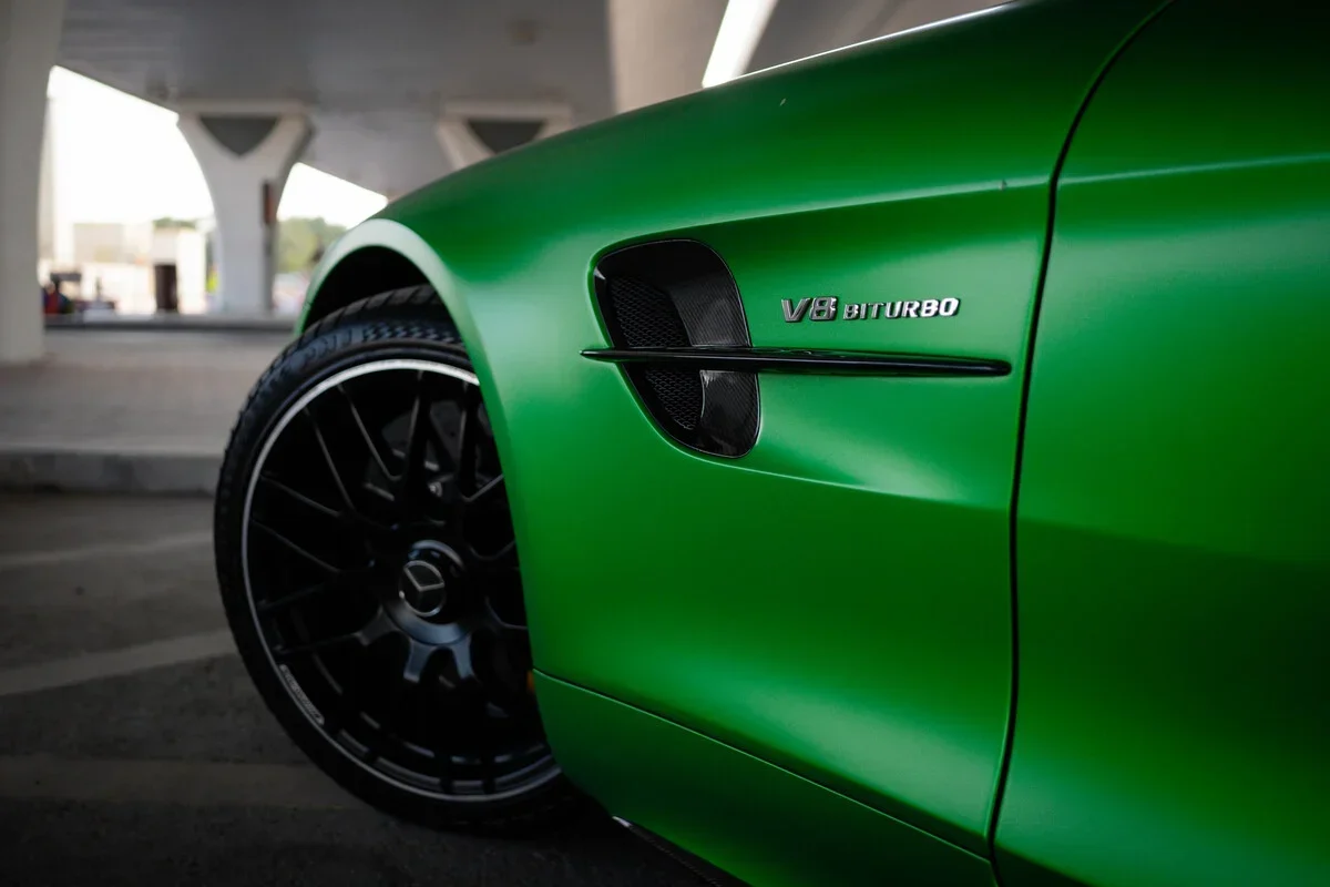 MERCEDES GT 2025