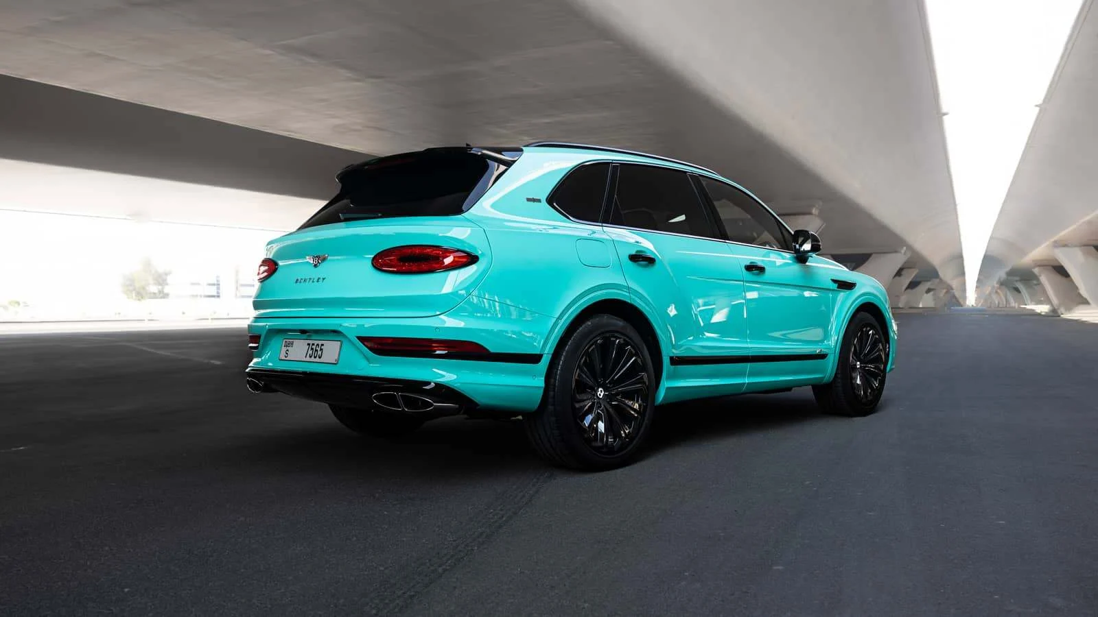 BENTLEY BENTAYGA 2026