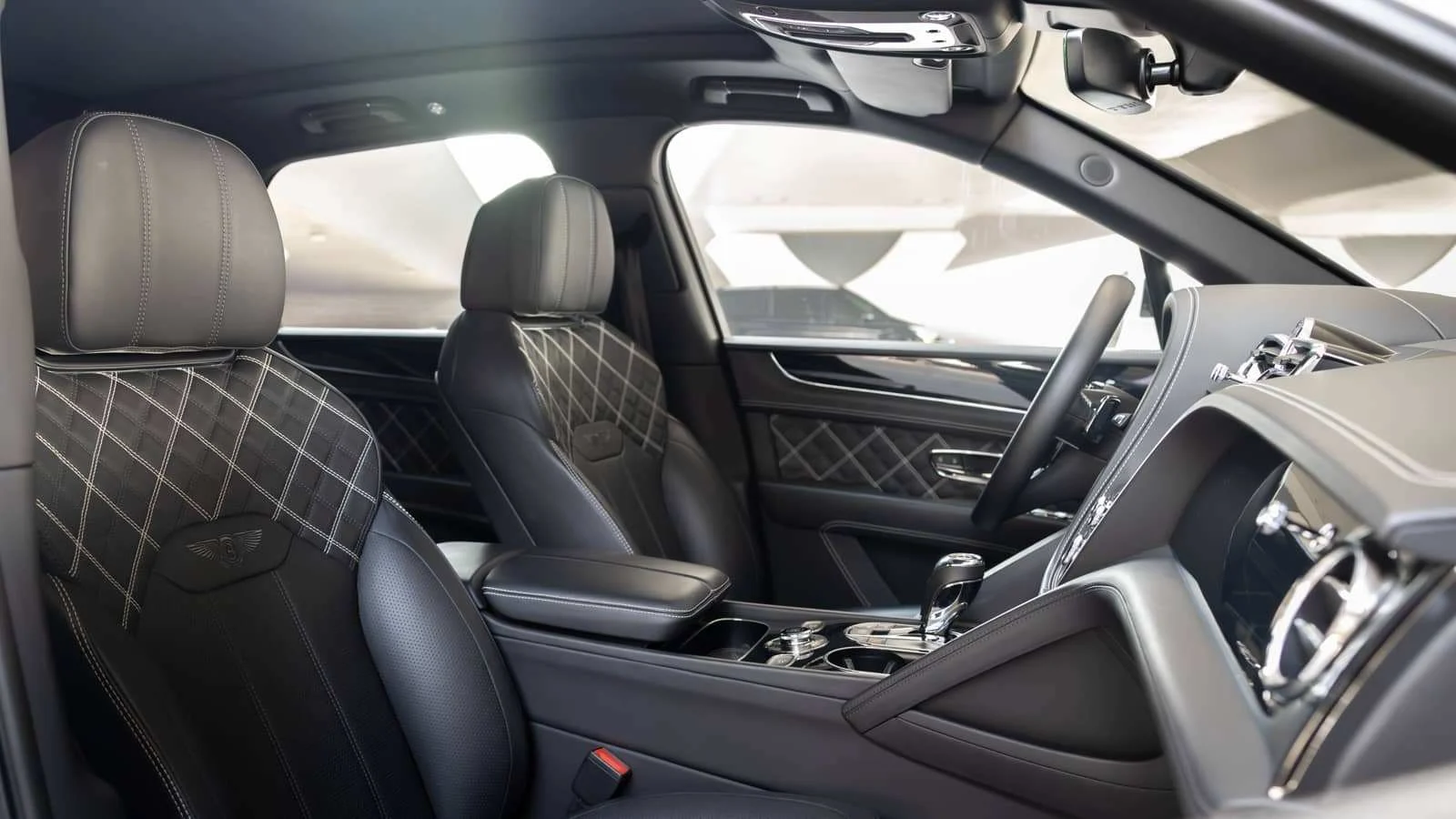 BENTLEY BENTAYGA 2026