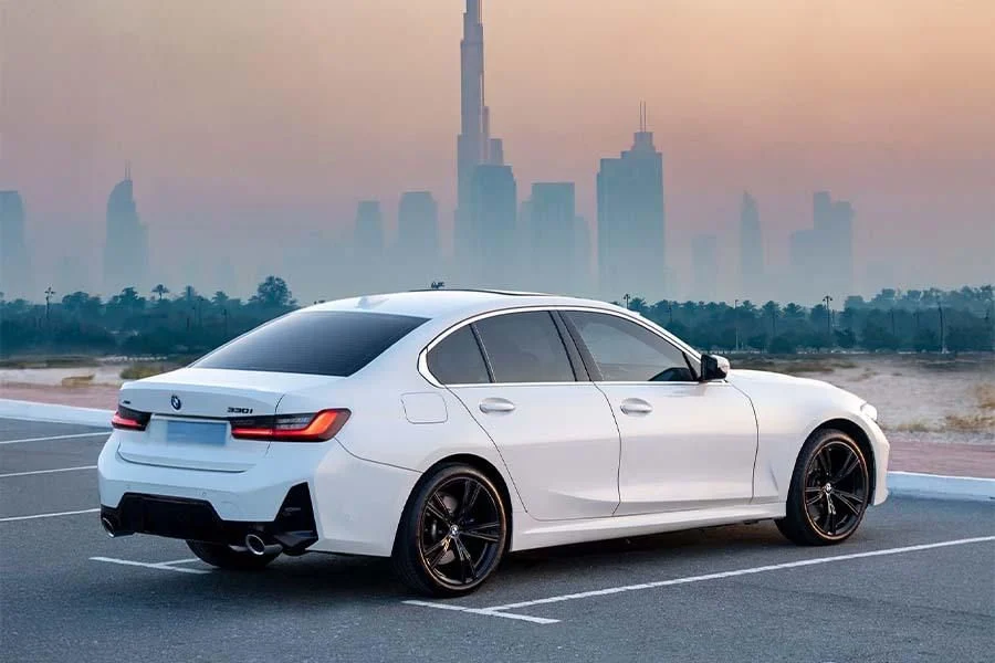 بي أم دبليو 3 SERIES 2025