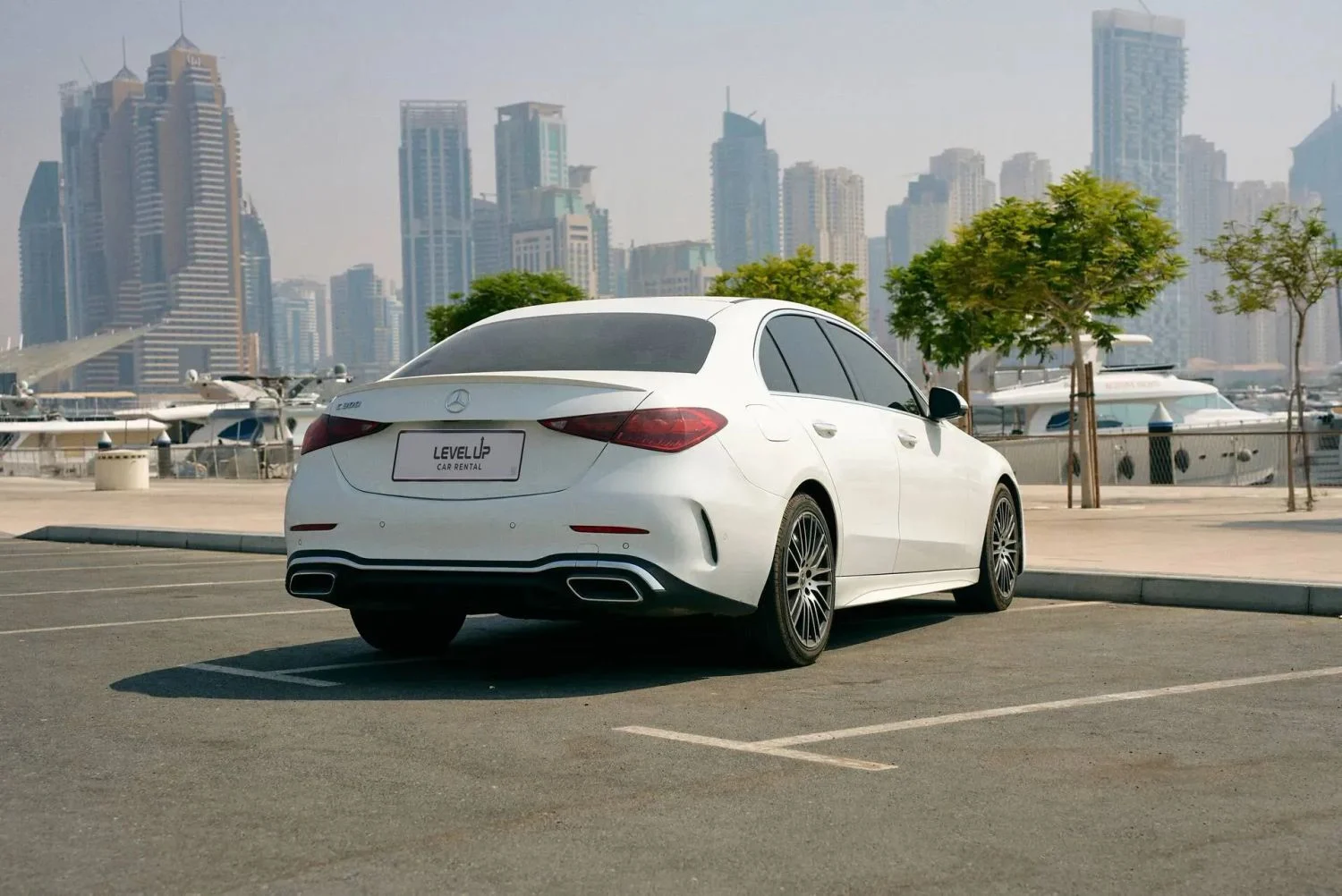 مرسيدس C Class 2024