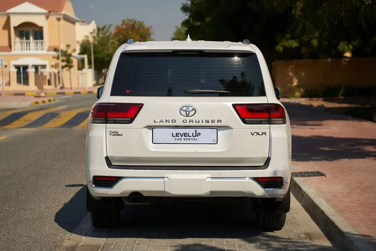 TOYOTA LAND CRUISER 2024