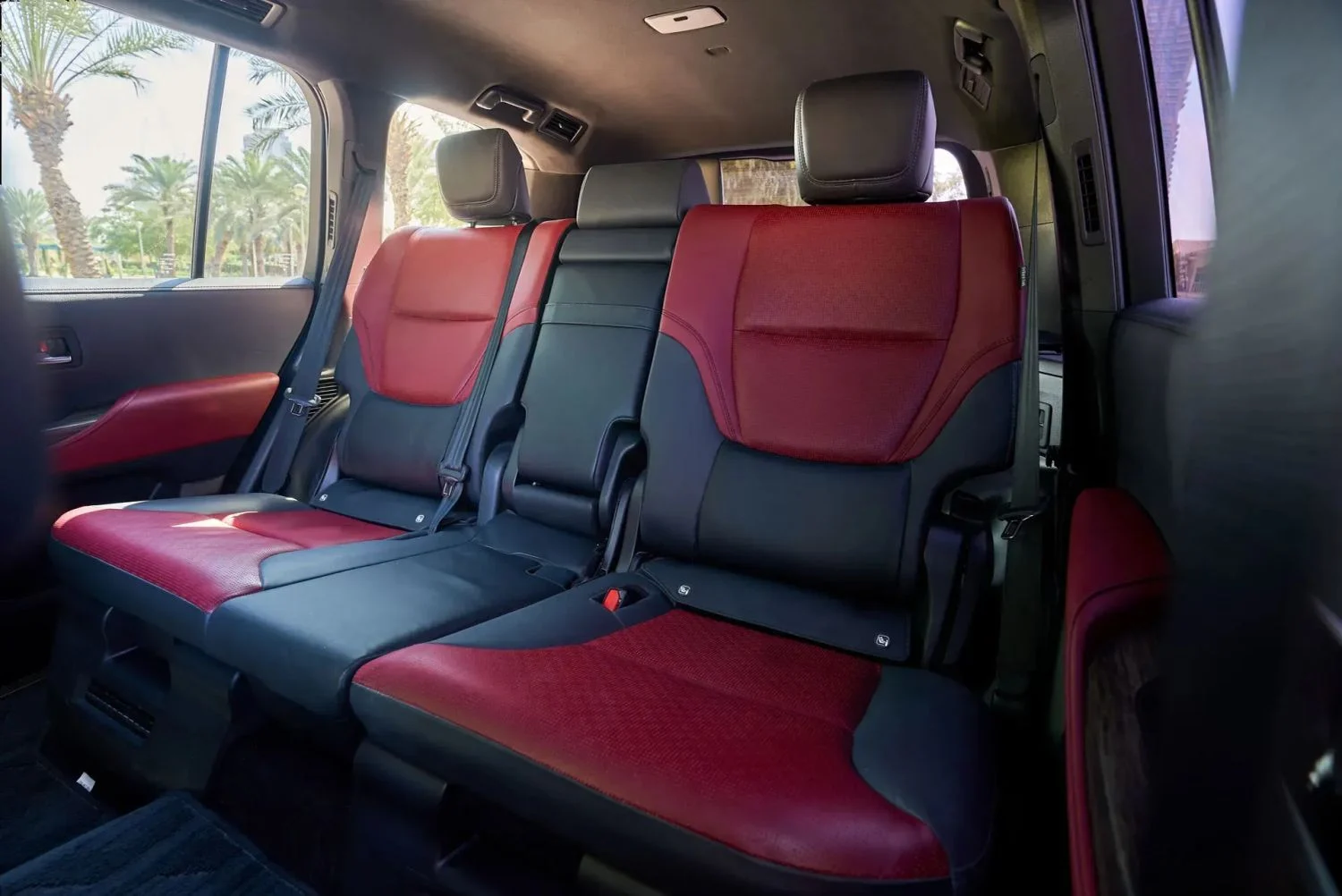 TOYOTA LAND CRUISER 2024
