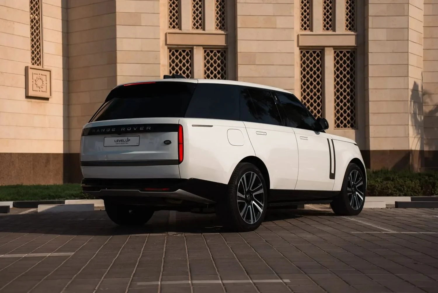 LAND ROVER VOGUE 2024