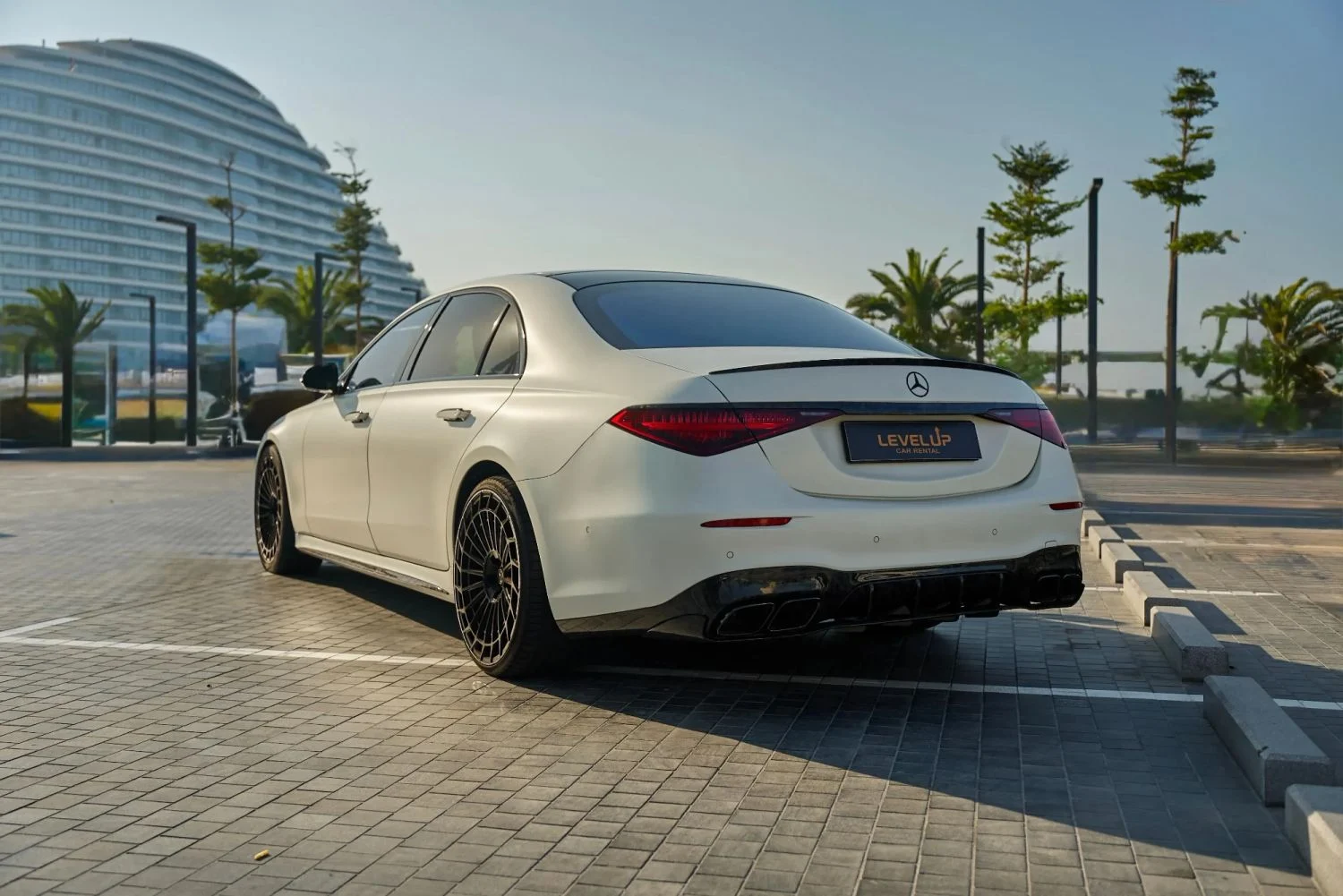مرسيدس S Class 2023