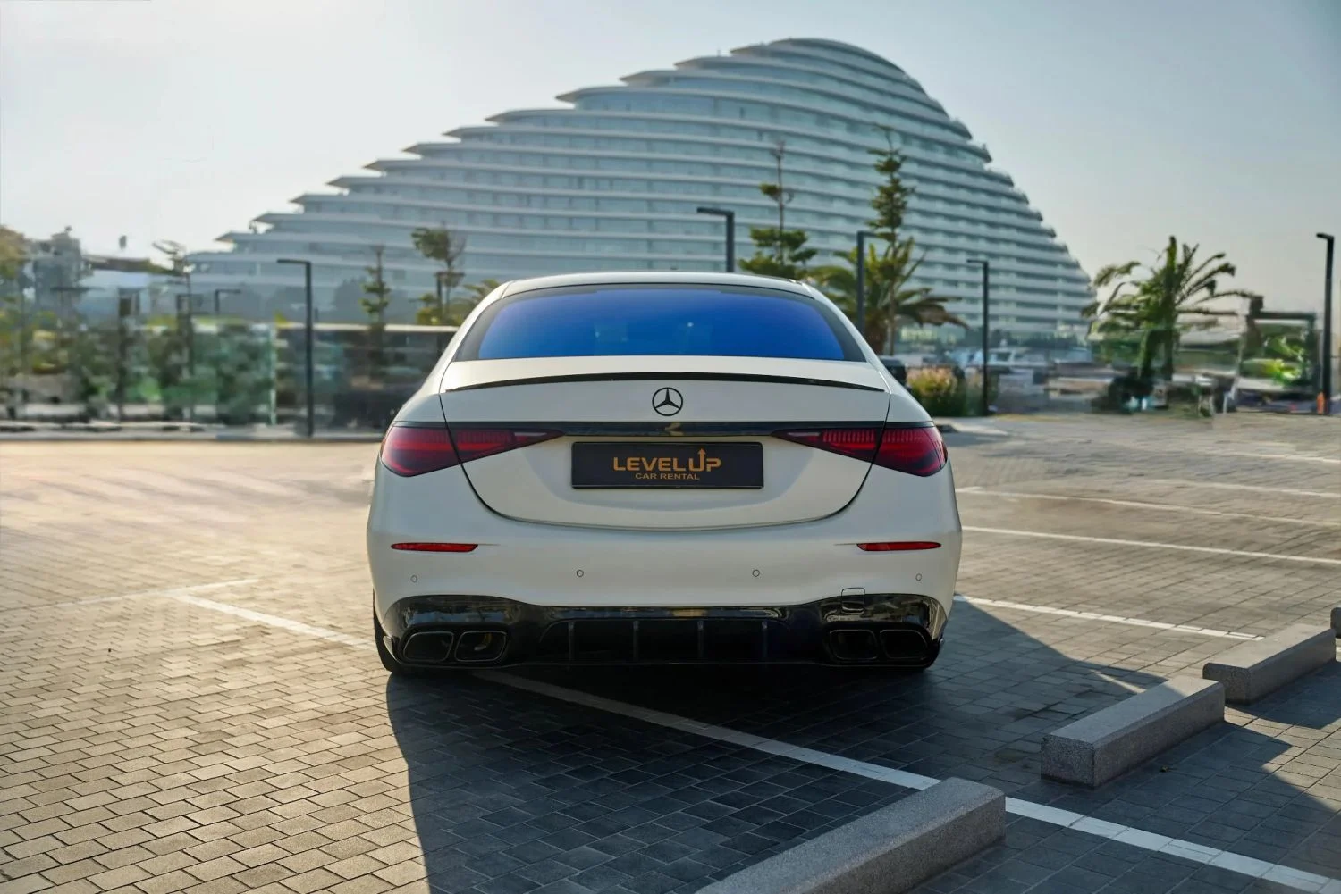 مرسيدس S Class 2023