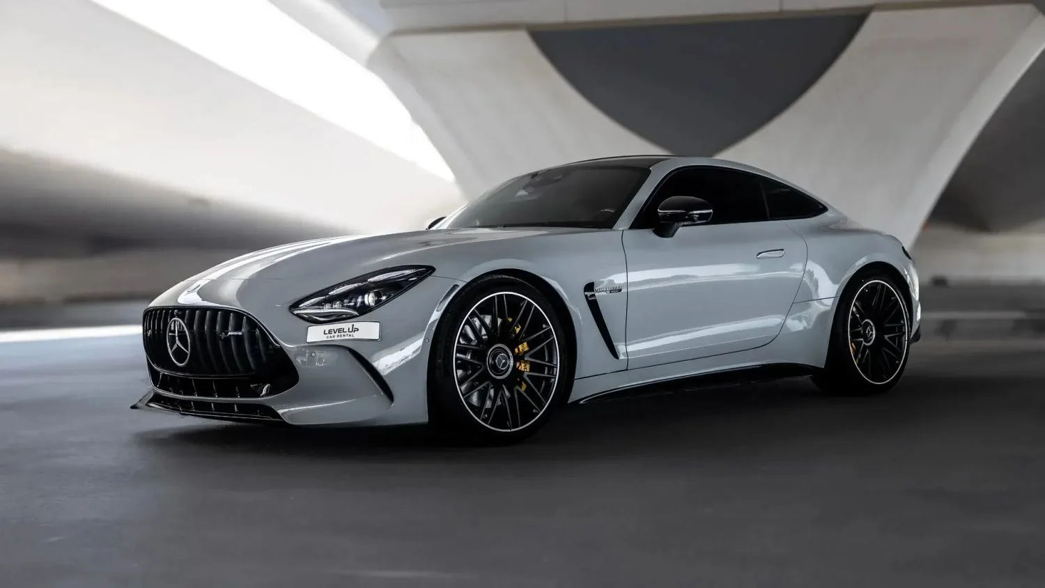 MERCEDES GT 2025