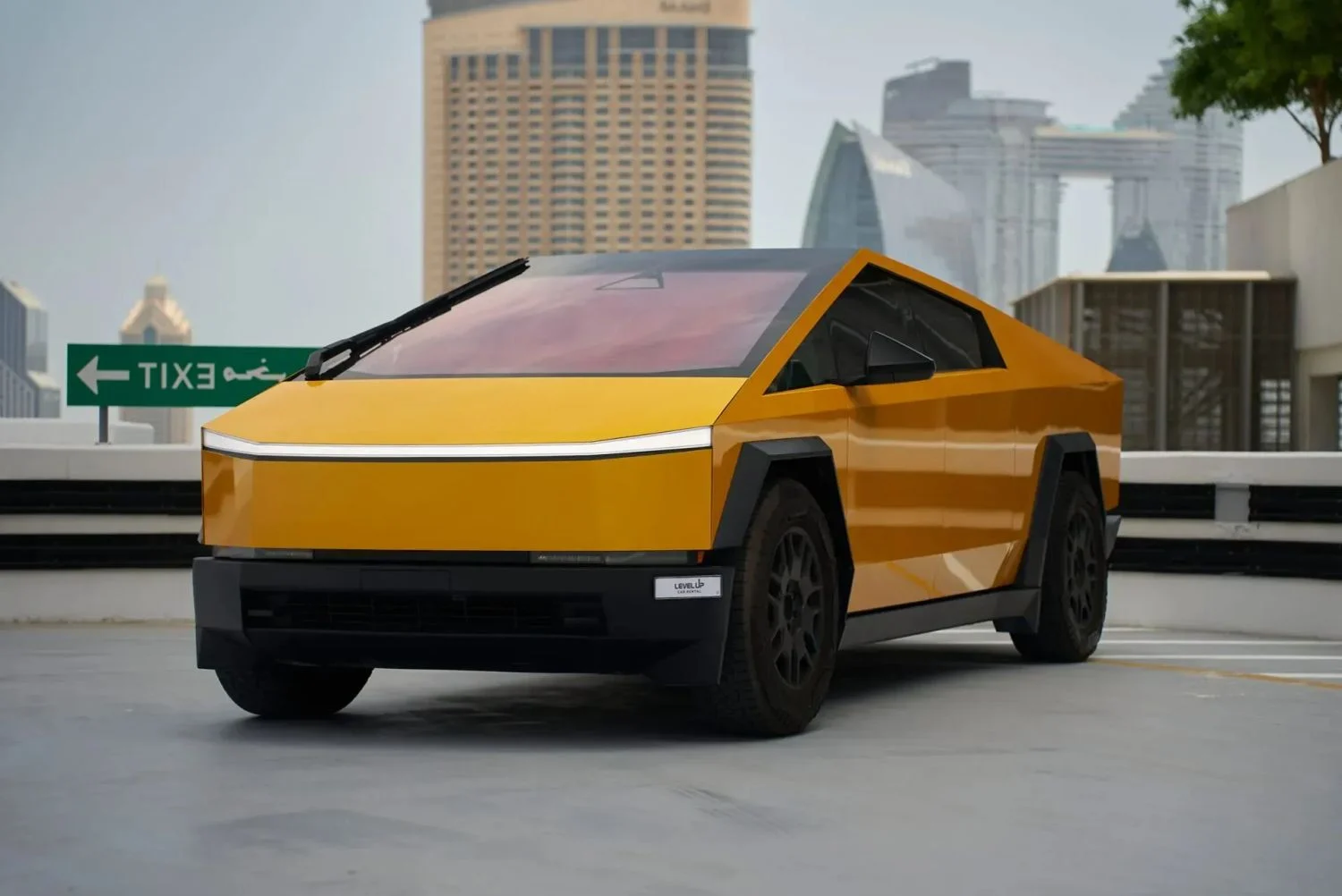 تسلا سايبرتراك 2024