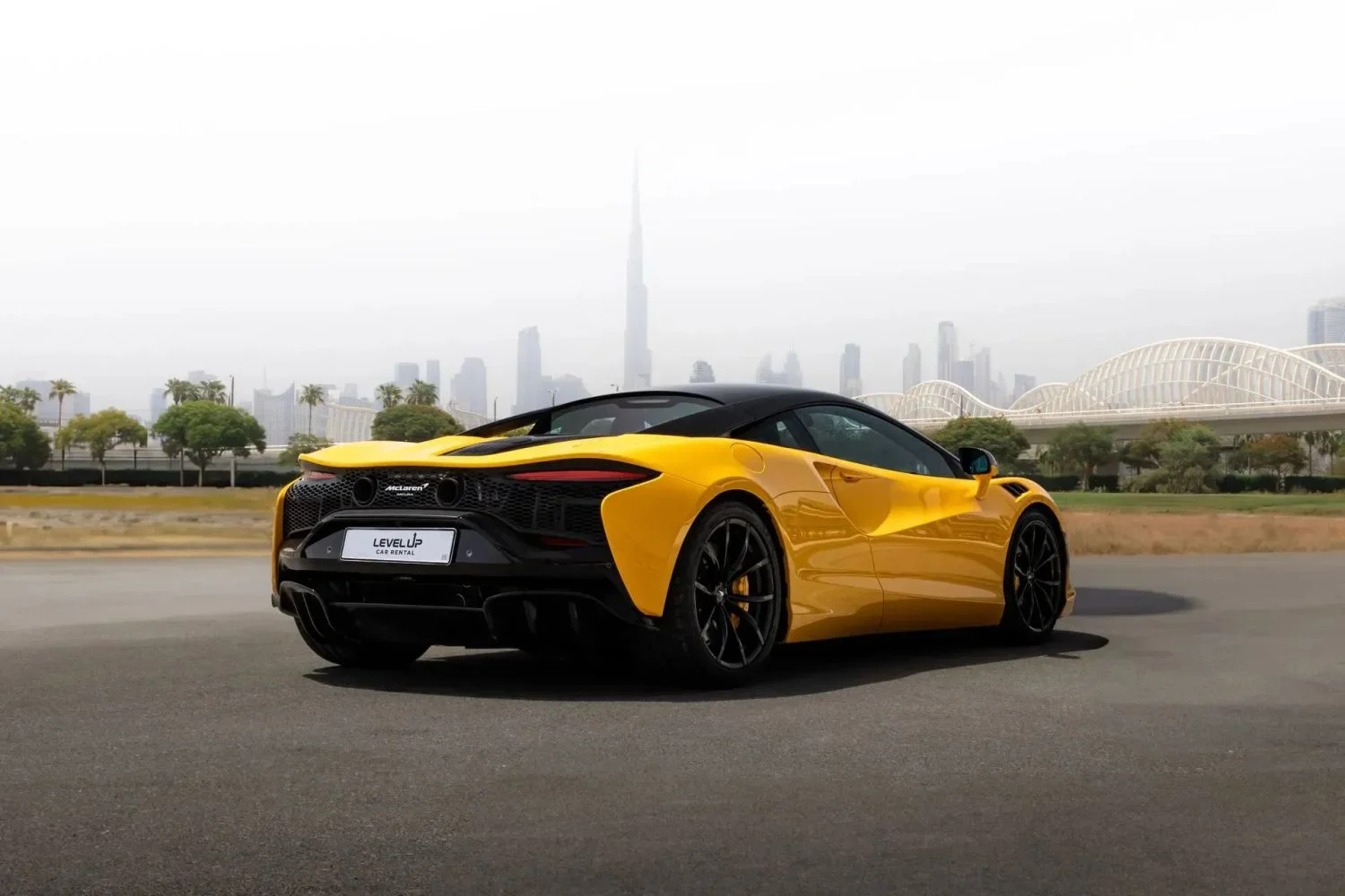 MCLAREN Artura Spider 2025