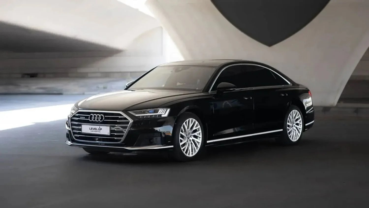 AUDI A8 2022