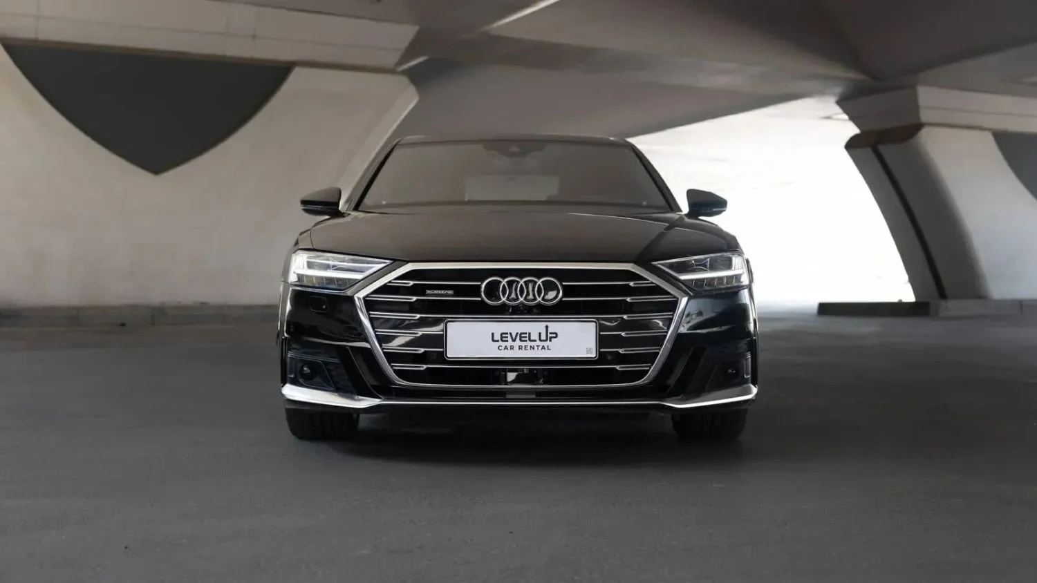 AUDI A8 2022