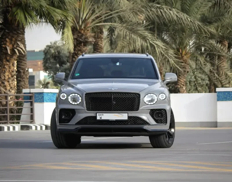BENTLEY BENTAYGA 2023