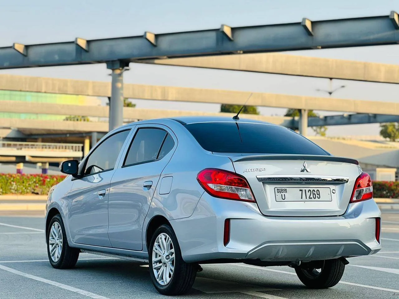 MITSUBISHI ATTRAGE 2024