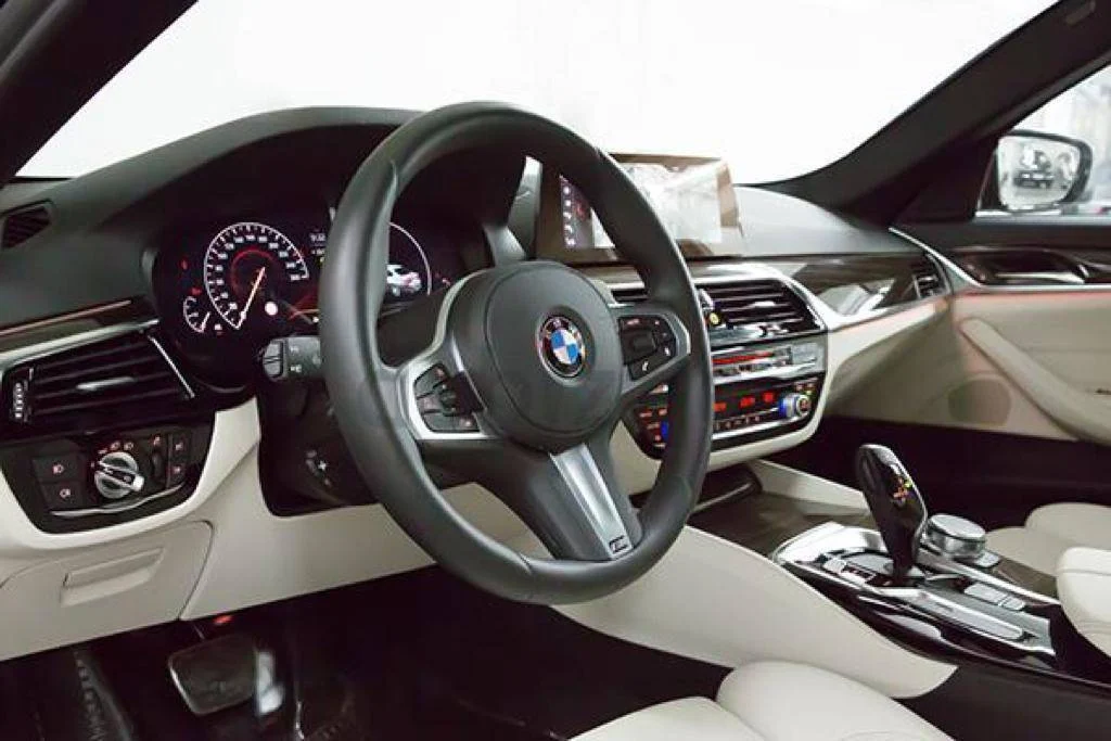 BMW 5 SERIES 2022