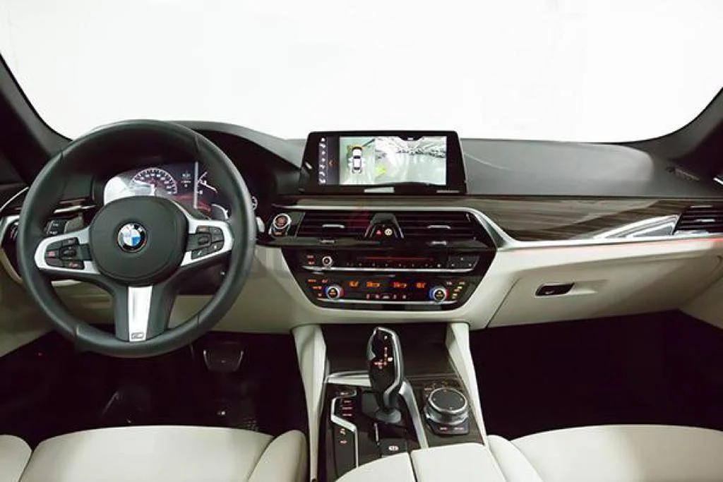 BMW 5 SERIES 2022