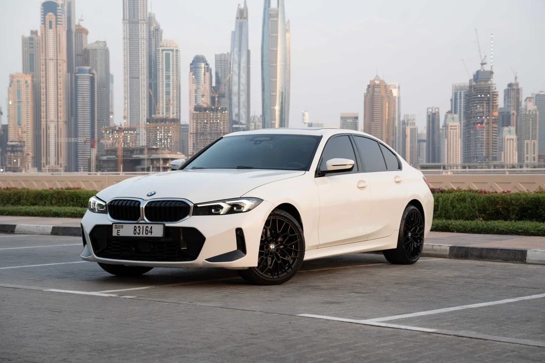 بي أم دبليو 3 SERIES 2024
