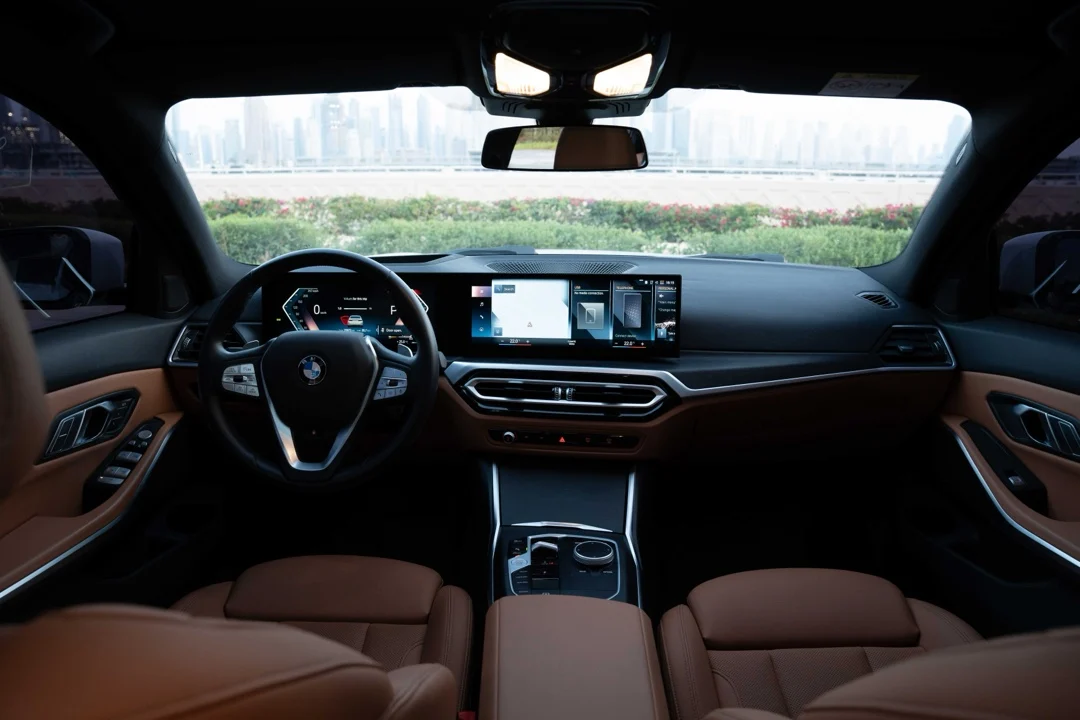 بي أم دبليو 3 SERIES 2024