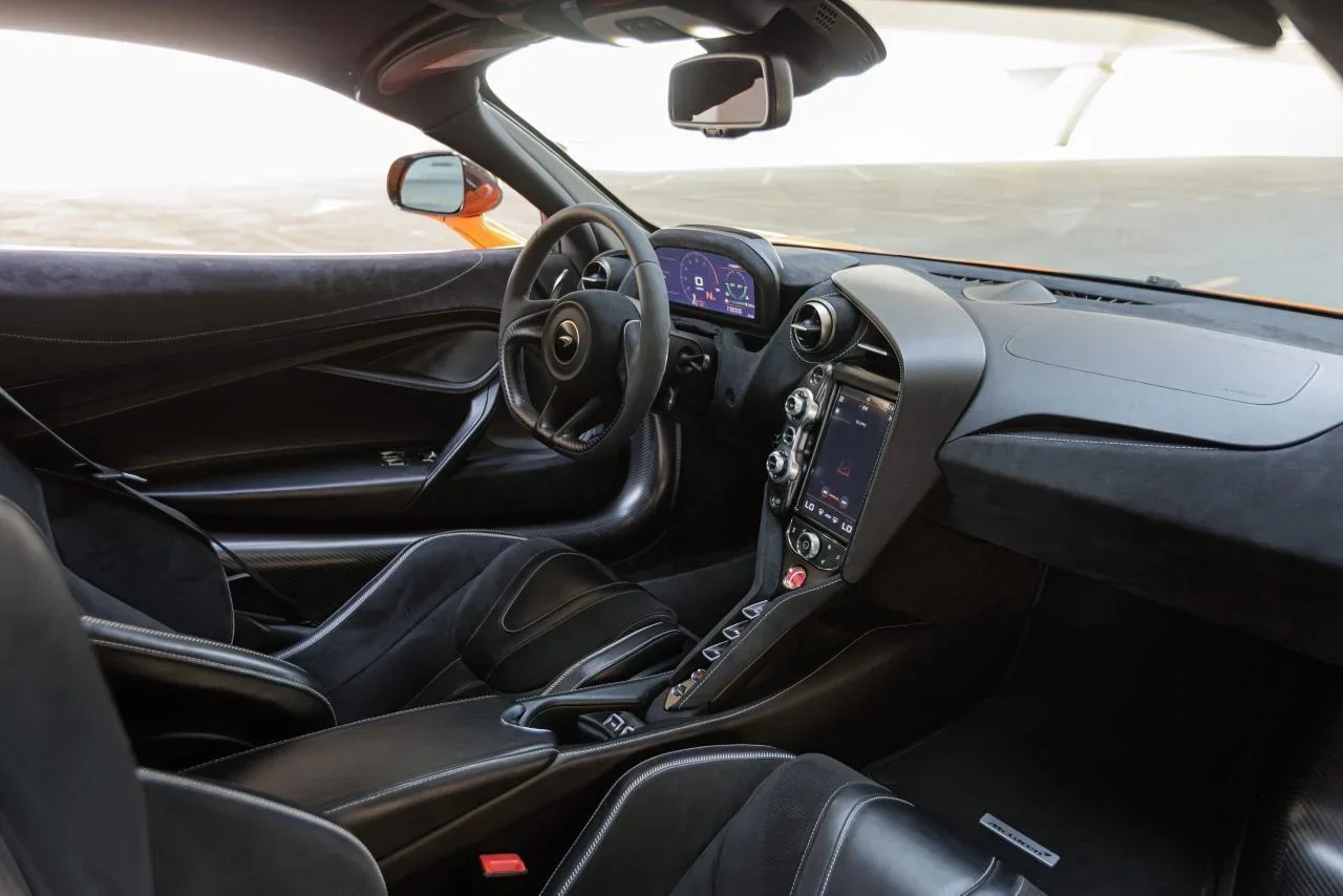 MCLAREN 720S COUPE 2023
