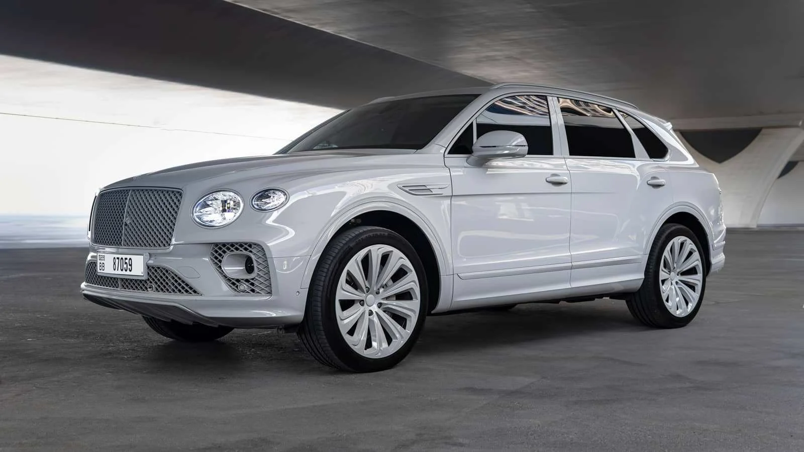 BENTLEY BENTAYGA 2026