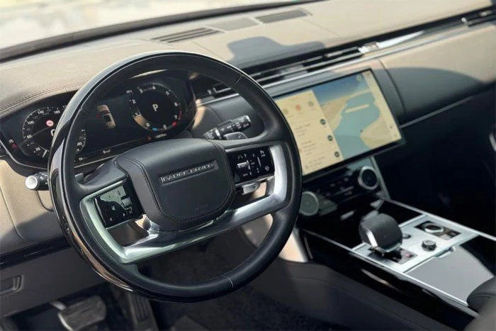 LAND ROVER VOGUE 2025