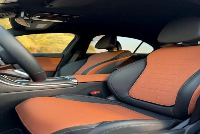 MERCEDES C Class 2025
