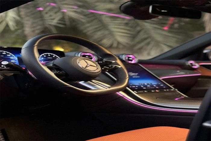 MERCEDES C Class 2025