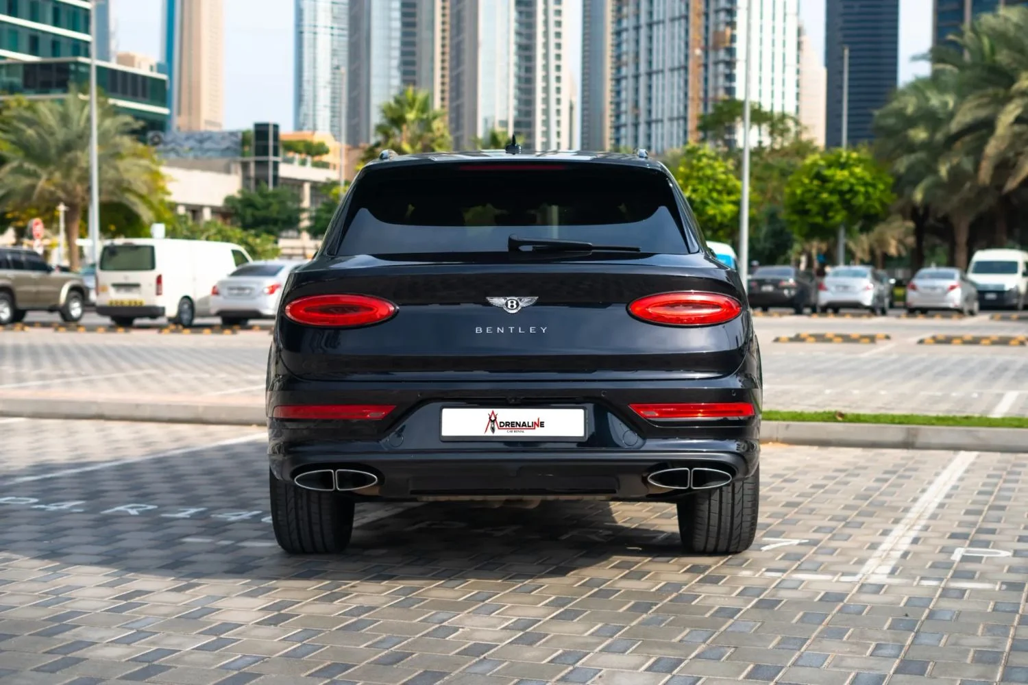 BENTLEY BENTAYGA 2023