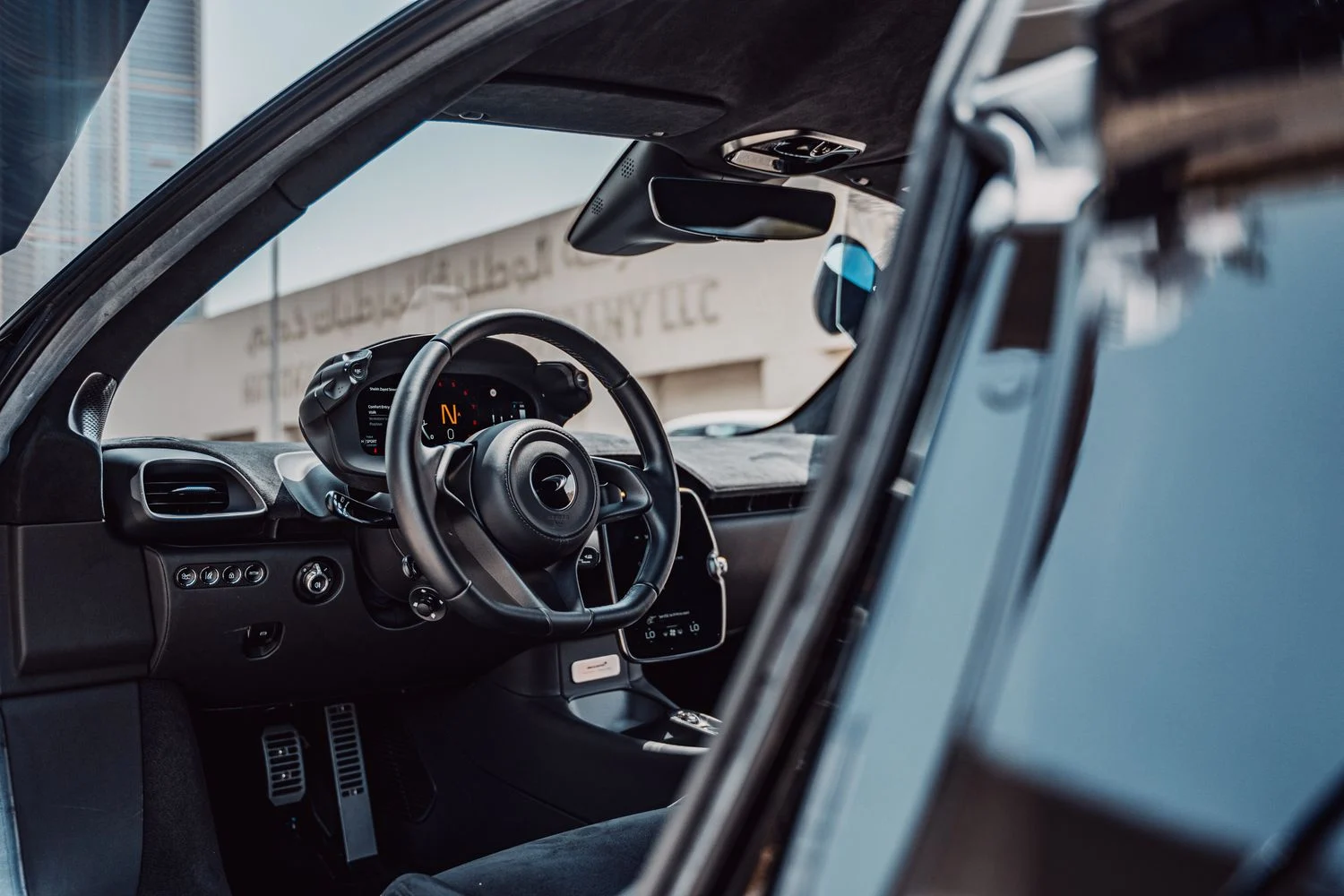 MCLAREN Artura Spider 2023