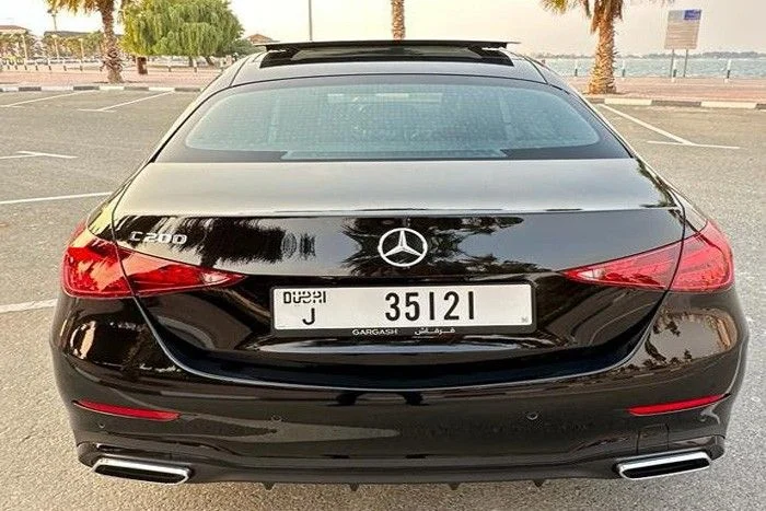 MERCEDES C Class 2025