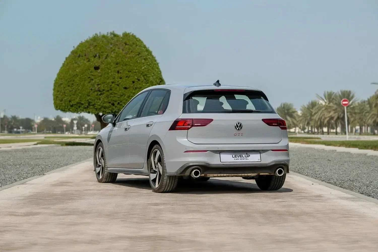 VOLKSWAGEN GOLF 2025