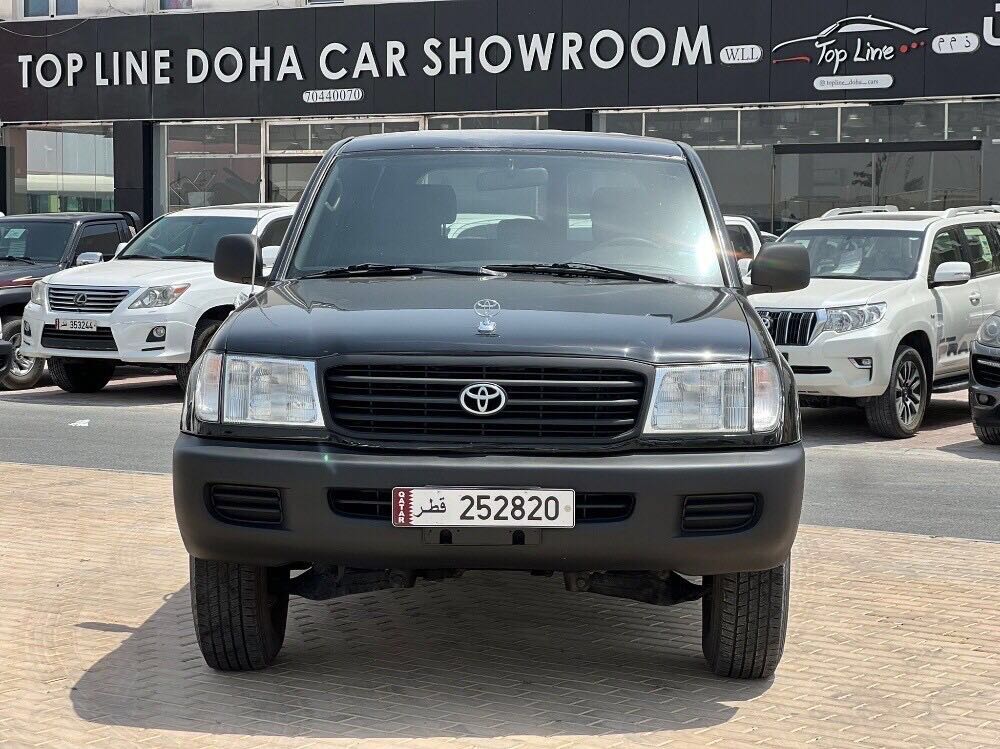 Car Image 1998 TOYOTA LAND CRUISER G
