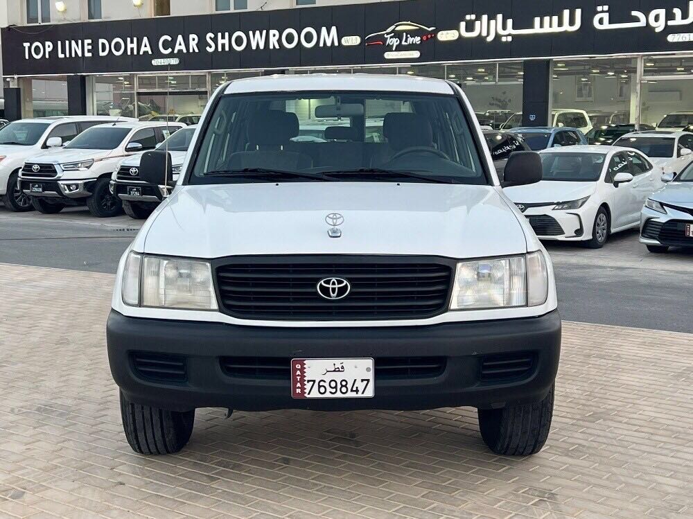 Car Image 1998 TOYOTA LAND CRUISER G