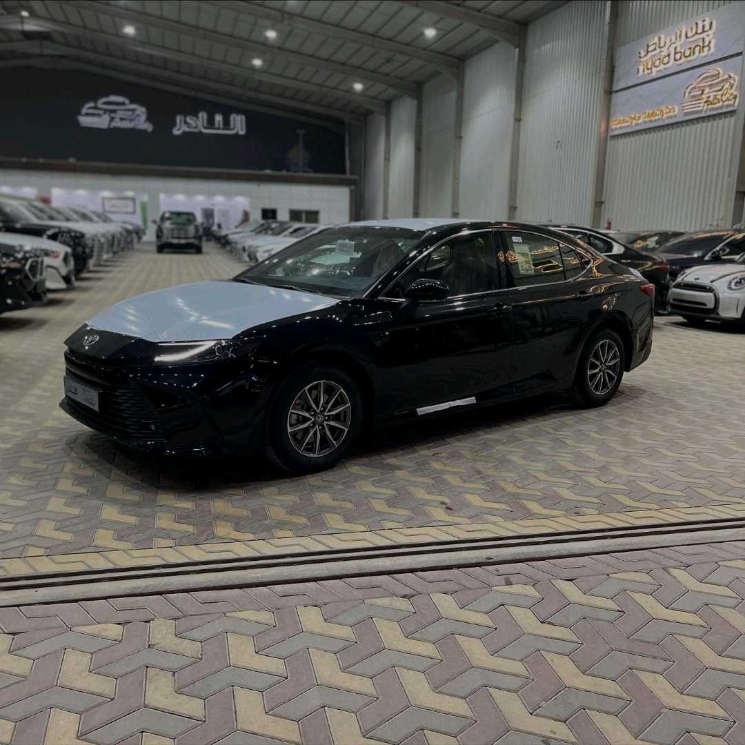تويوتا كامري  2025