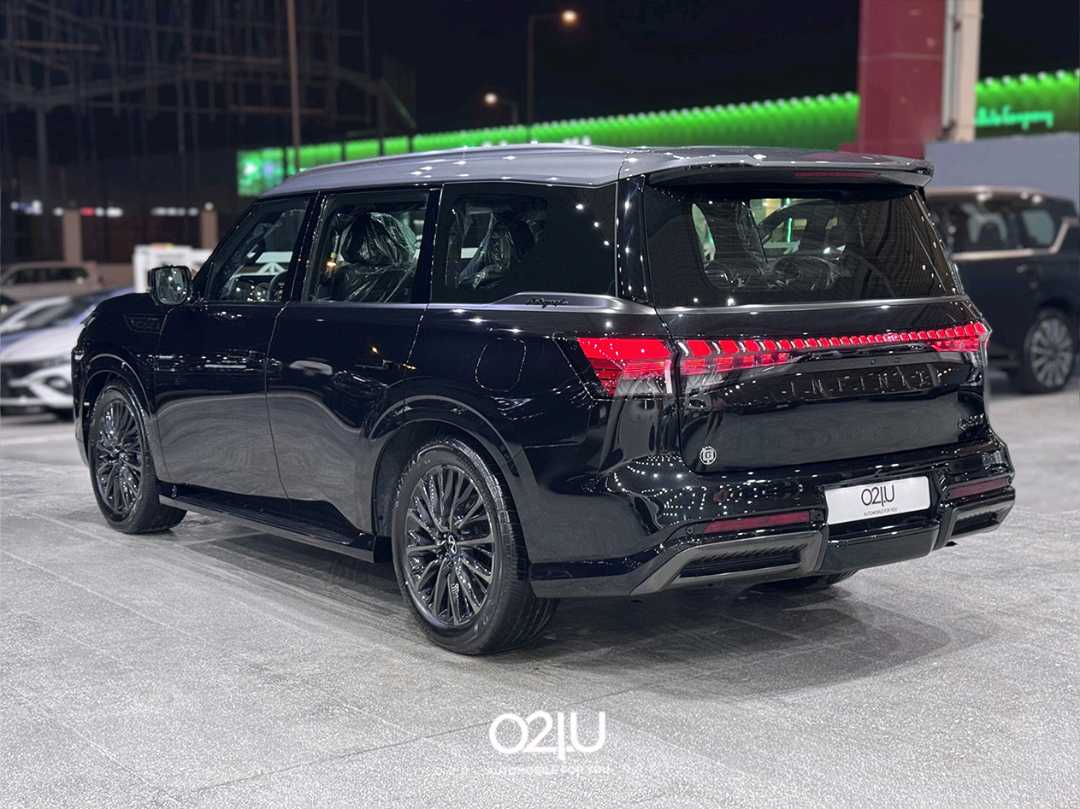 Car Image 2025 INFINITI QX80 