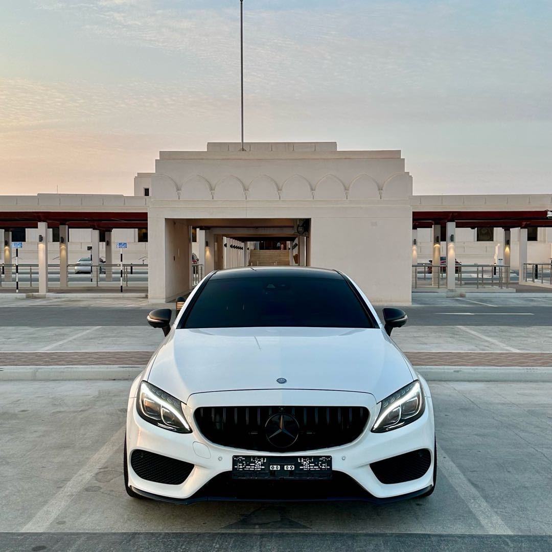 Car Image 2017 MERCEDES C Class 43