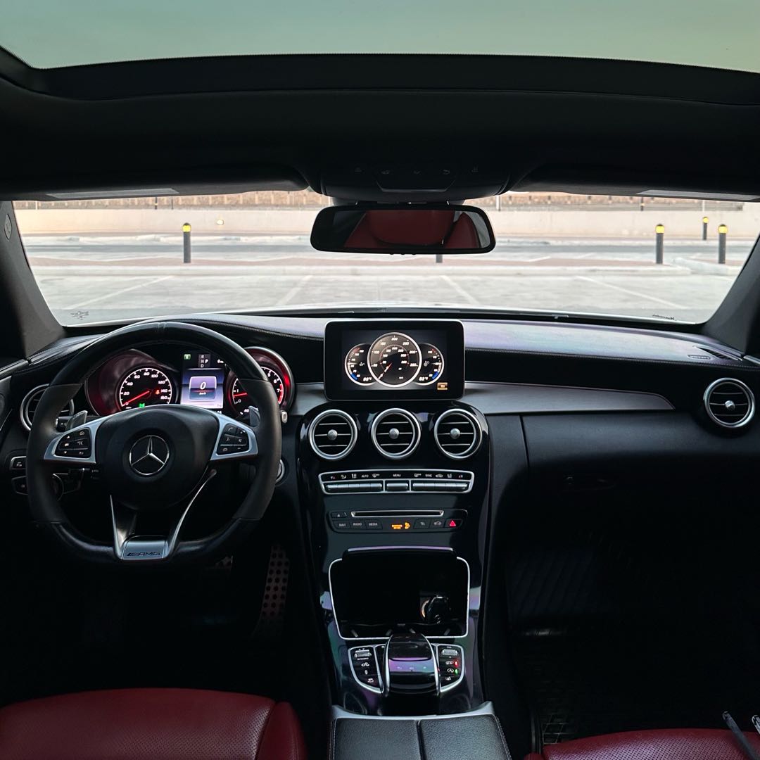 Car Image 2017 MERCEDES C Class 43