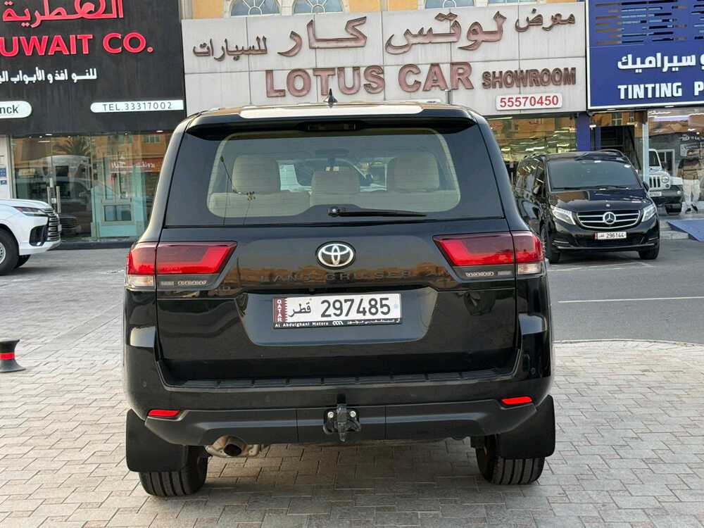 Car Image 2024 TOYOTA LAND CRUISER GX