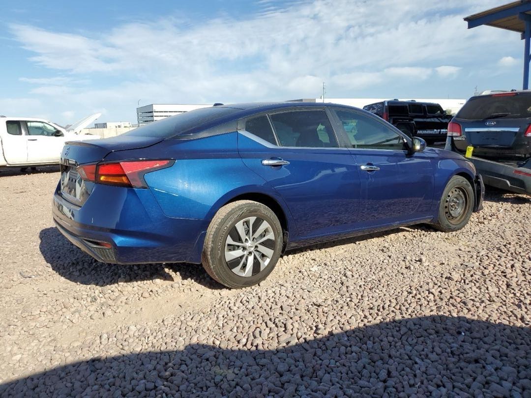 Car Image 2019 NISSAN ALTIMA