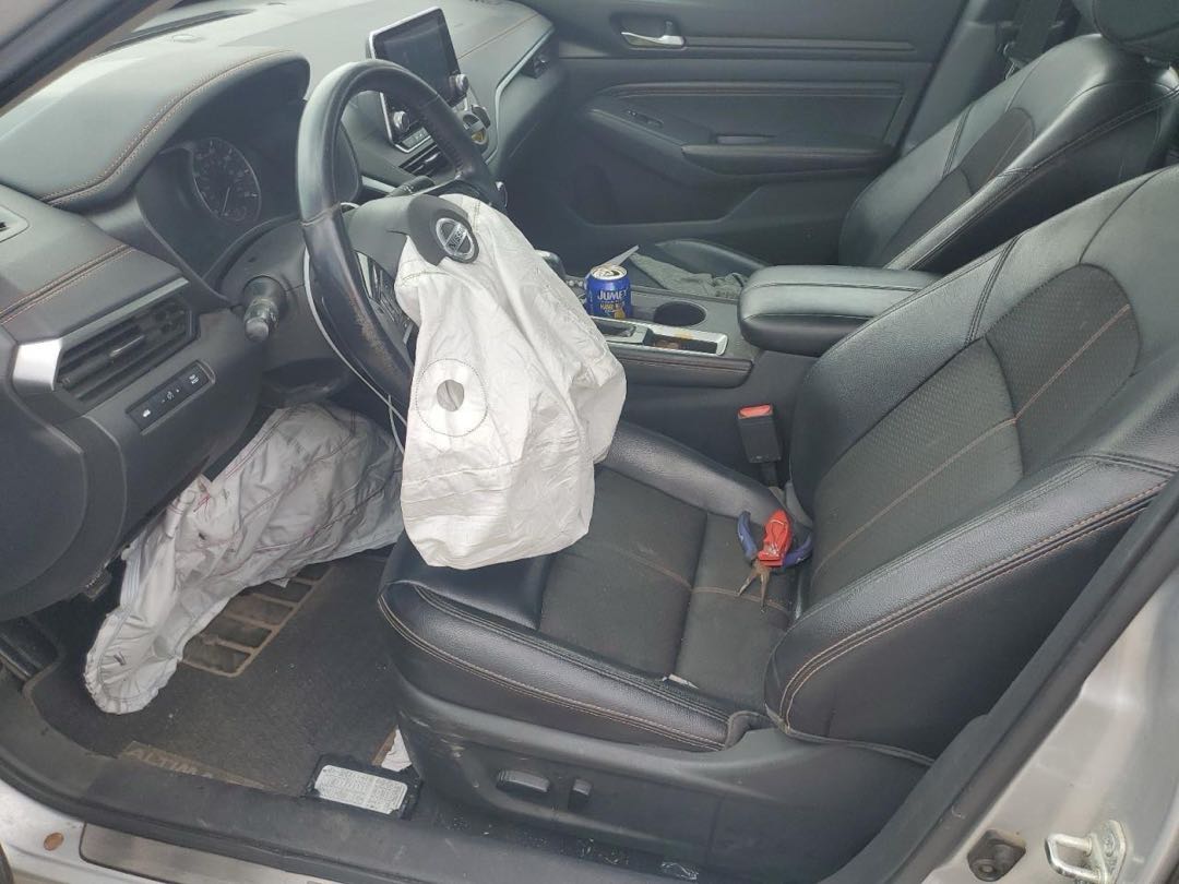 Car Image 2019 NISSAN ALTIMA