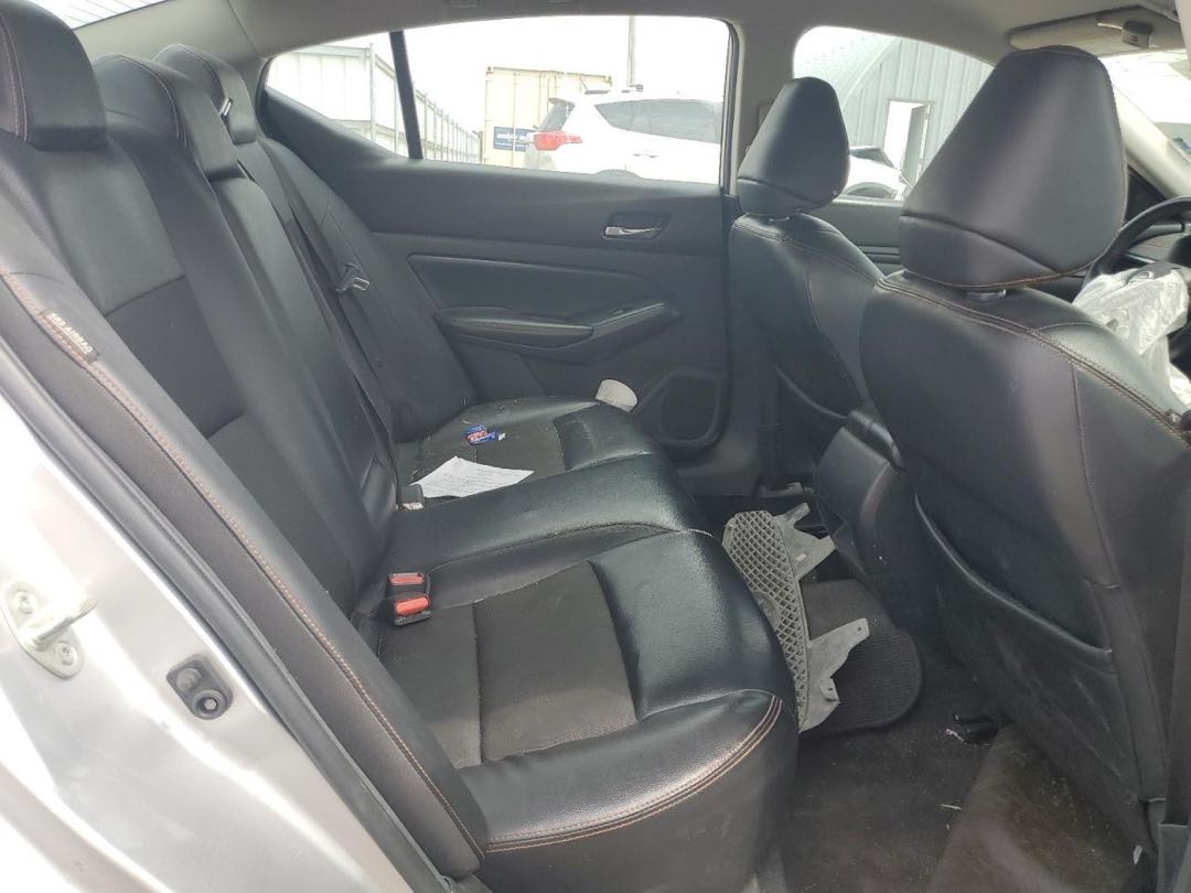 Car Image 2019 NISSAN ALTIMA