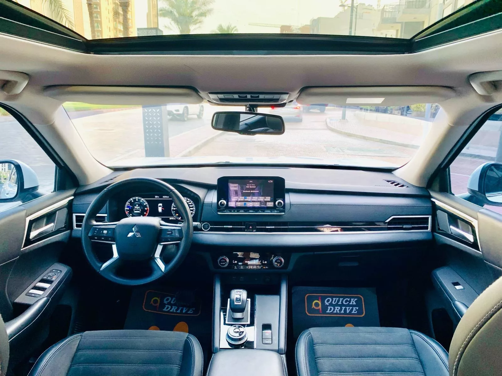 MITSUBISHI OUTLANDER 2024