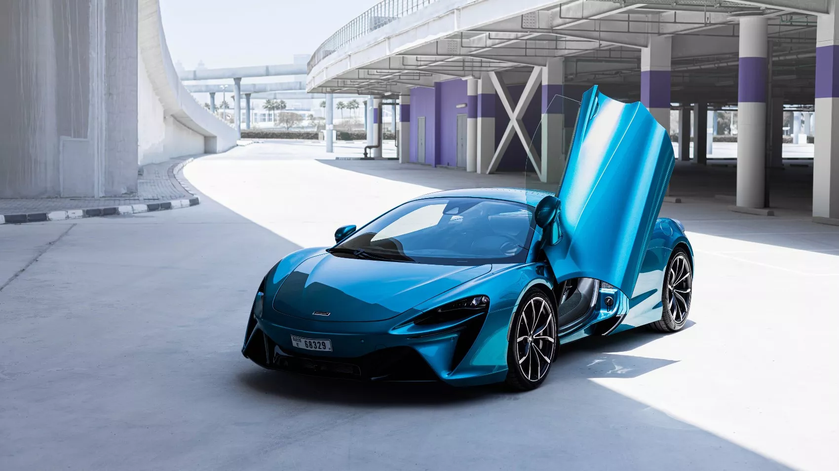 MCLAREN Artura Spider 2023