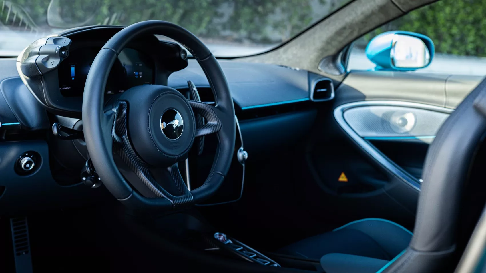 MCLAREN Artura Spider 2023