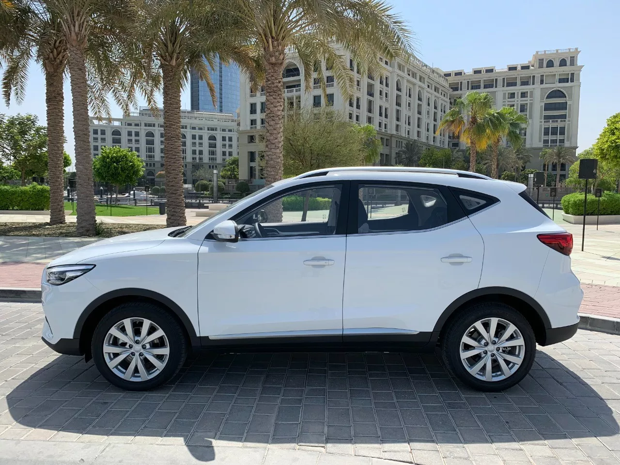 MG ZS 2025