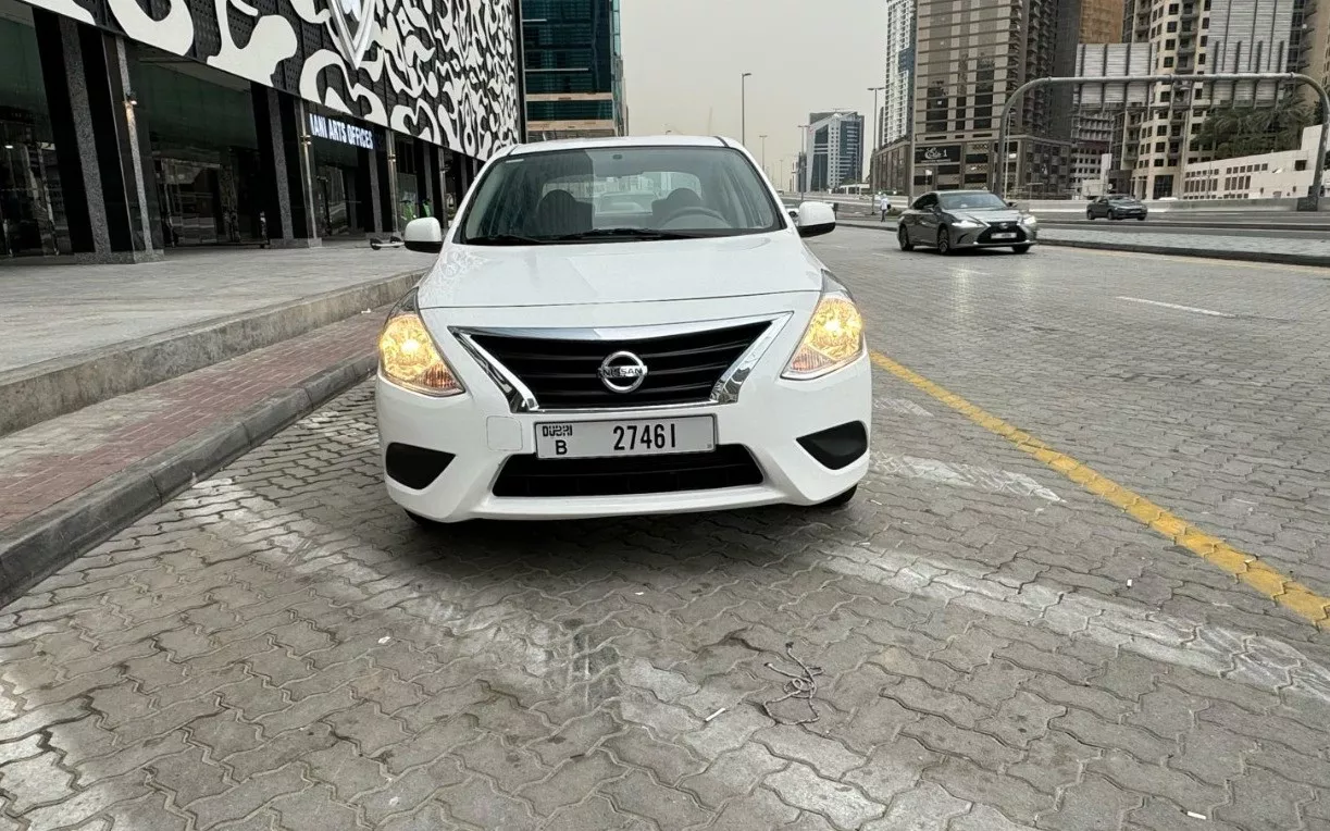 NISSAN SUNNY 2024