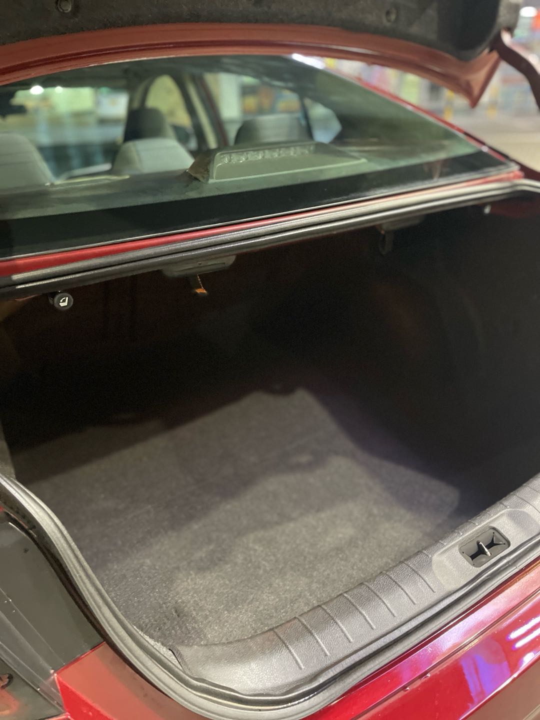 Car Image 2021 NISSAN ALTIMA SV