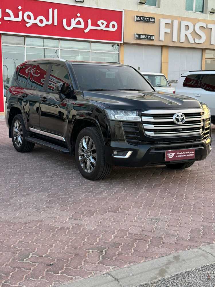 Car Image 2024 TOYOTA LAND CRUISER GX.R